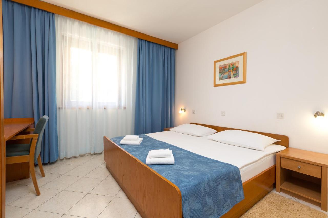 Maistra Select Riva Apartments Vrsar Quarto foto