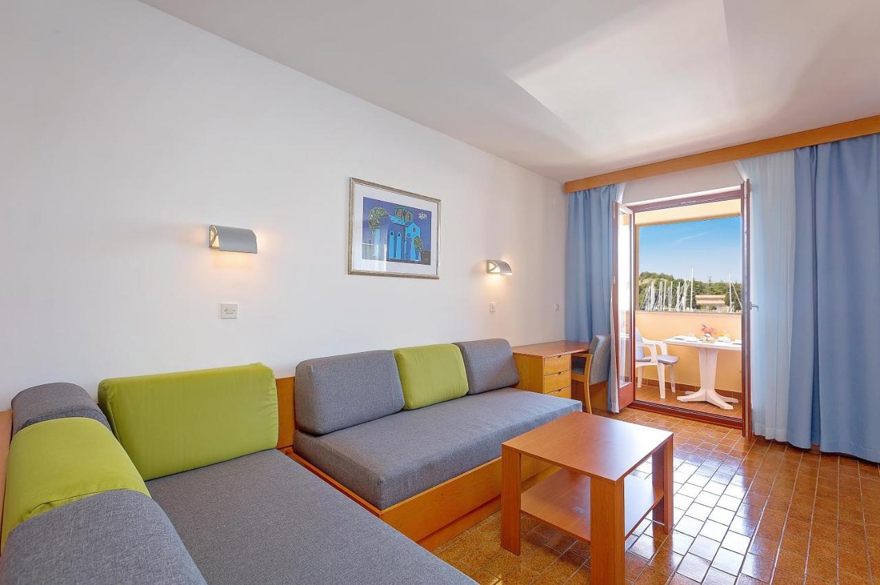 Maistra Select Riva Apartments Vrsar Quarto foto